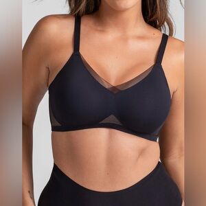 Honeylove CrossOver Bra in Runway Black - Size XL 38 D/E